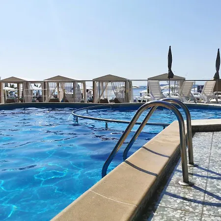 公寓 Beachfront By Marty's 阳光海滩