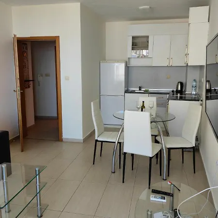 公寓 Beachfront By Marty's *