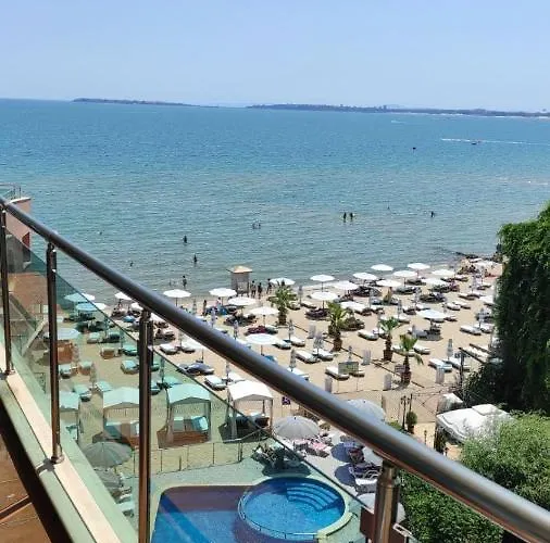 Appartement Beachfront By Marty's *